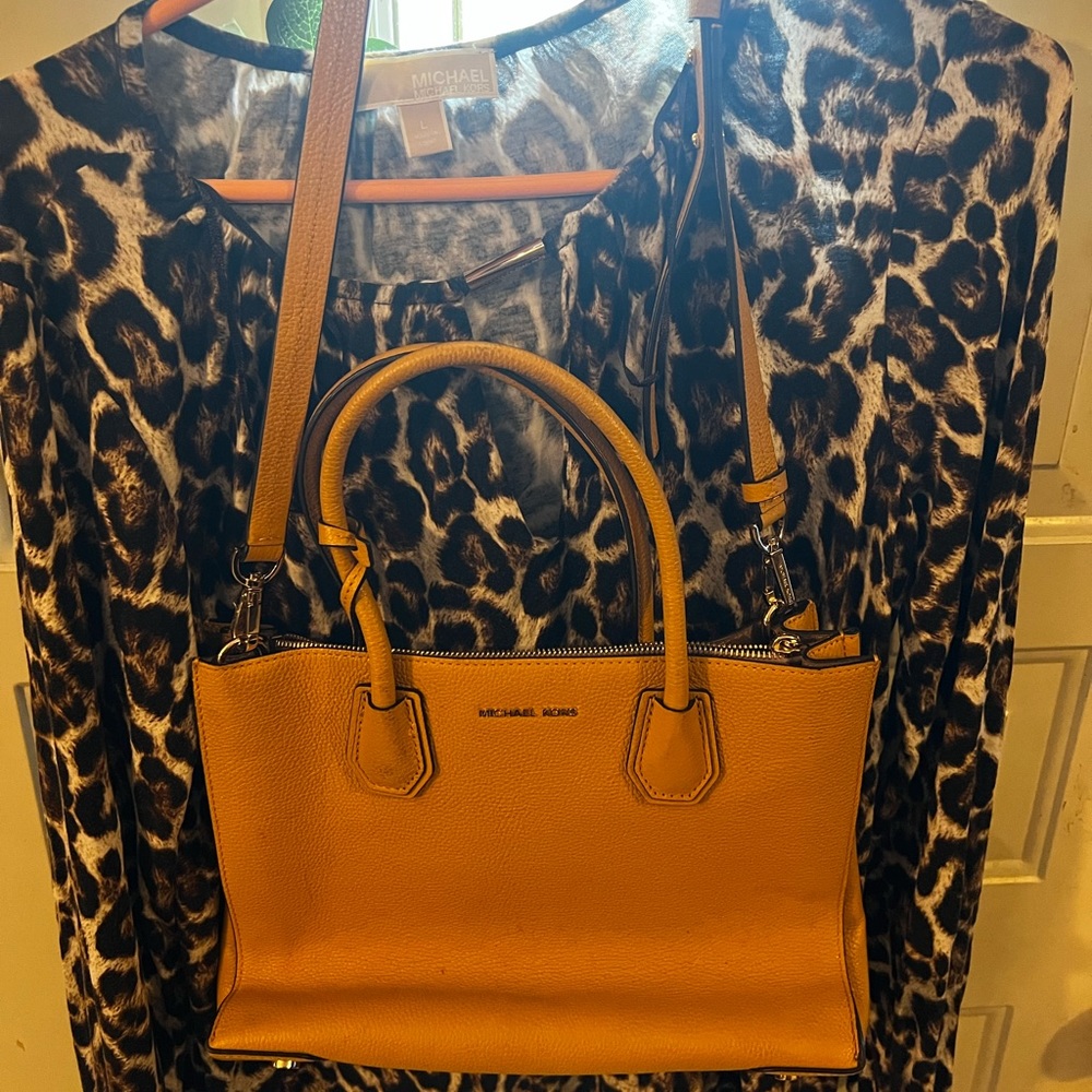 Michael kors handbag